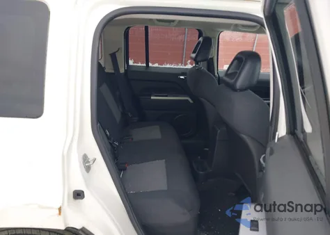 2008 Jeep Patriot Sport from USA, damaged, VIN 1J8FT28W38D775623